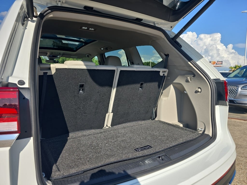 2024 Volkswagen Atlas 2.0T SE w/Technology