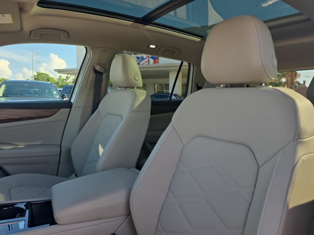 2024 Volkswagen Atlas 2.0T SE w/Technology