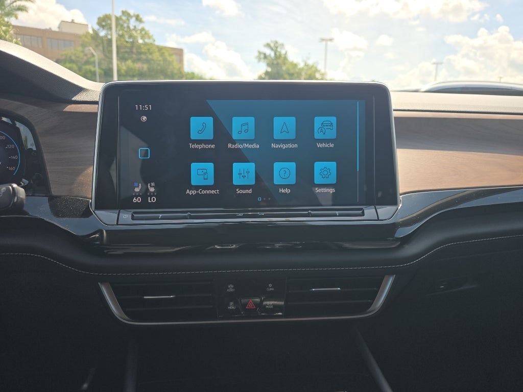 2025 Volkswagen Atlas 2.0T SE w/Technology