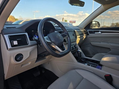 2022 Volkswagen Atlas 3.6L V6 SE w/Technology