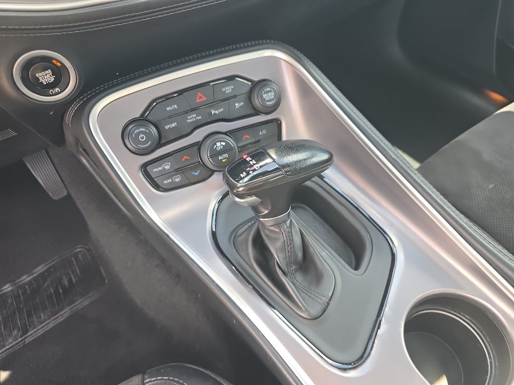 2022 Dodge Challenger R/T Plus Shaker