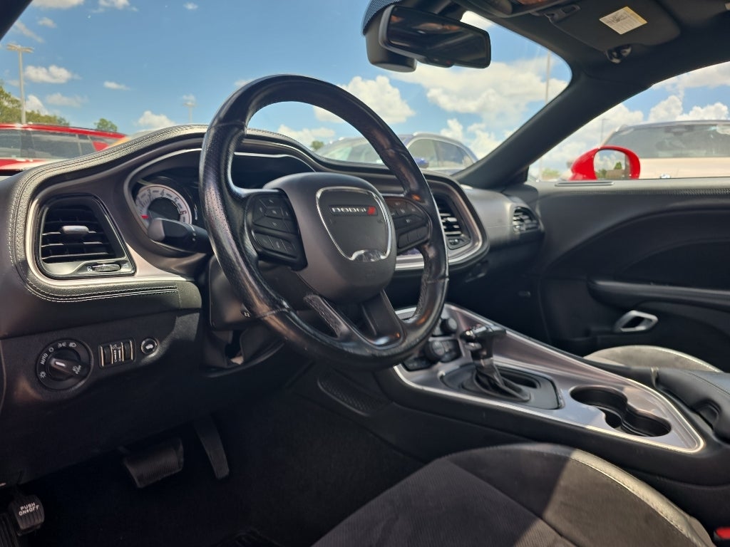 2022 Dodge Challenger R/T Plus Shaker