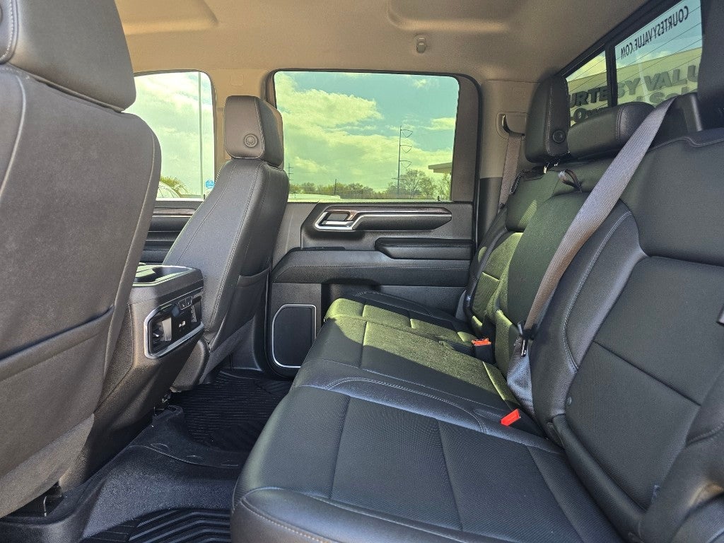 2024 Chevrolet Silverado LTZ