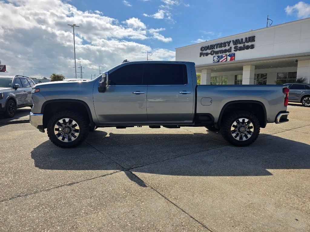 2024 Chevrolet Silverado LTZ