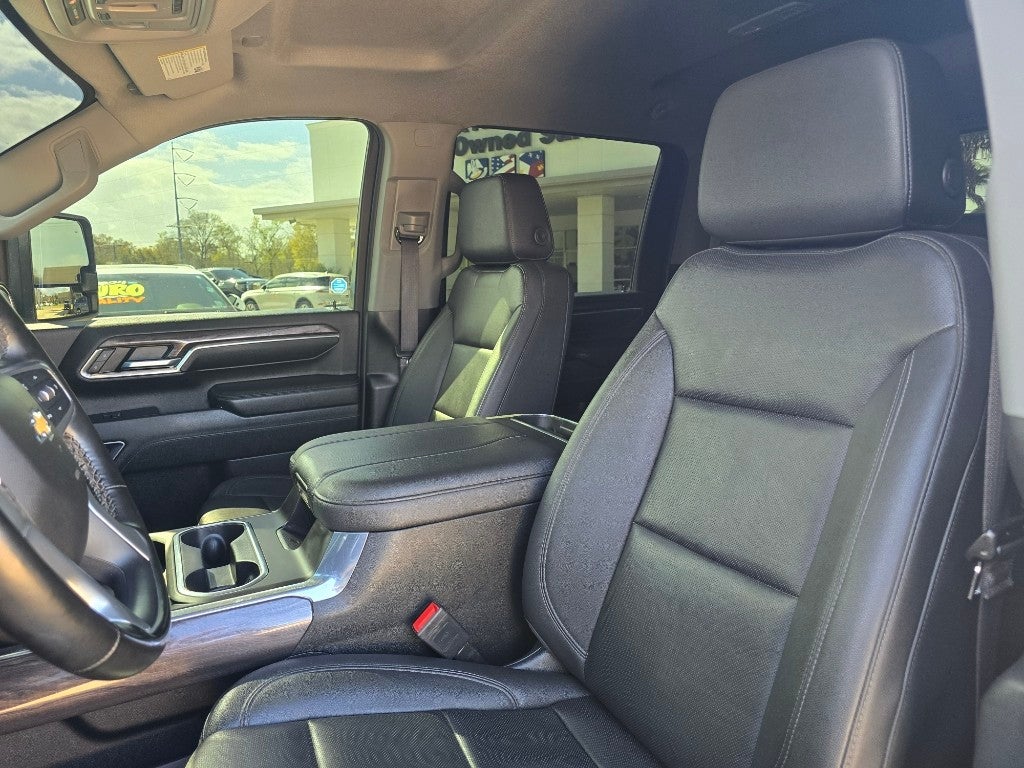 2024 Chevrolet Silverado LTZ