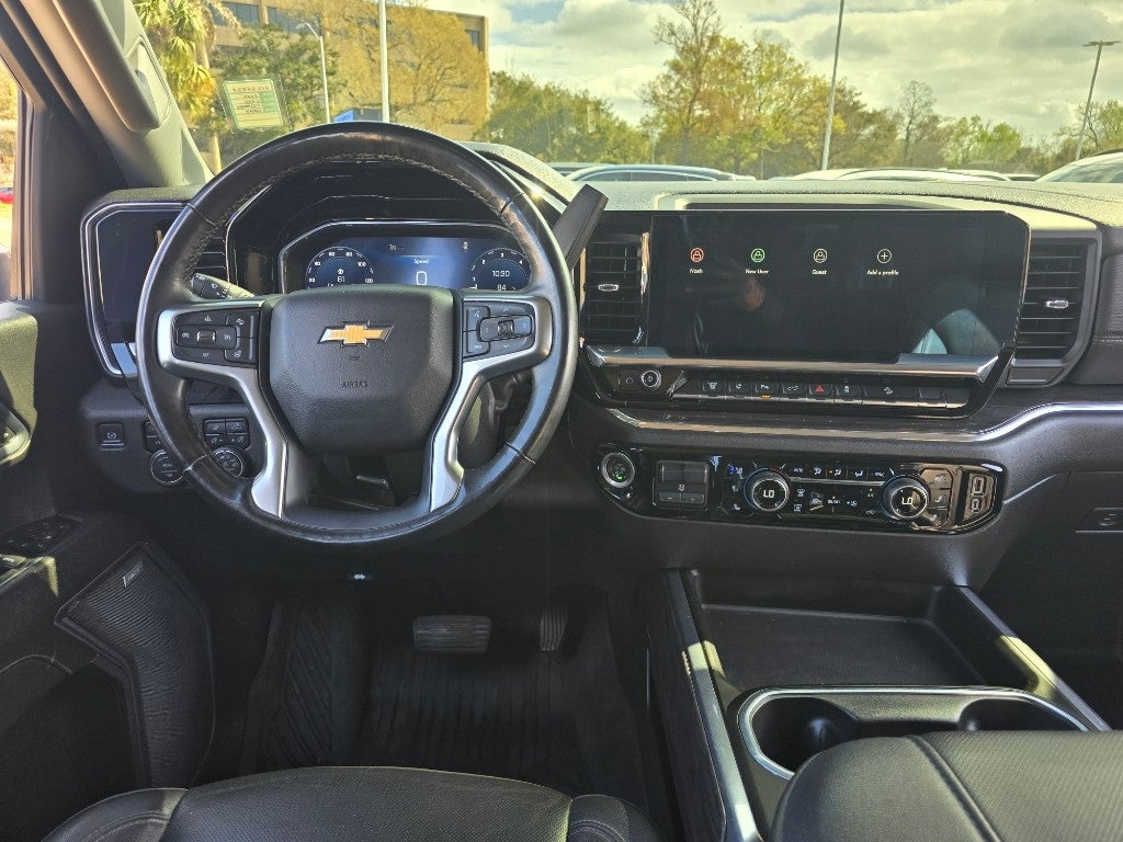 2024 Chevrolet Silverado LTZ