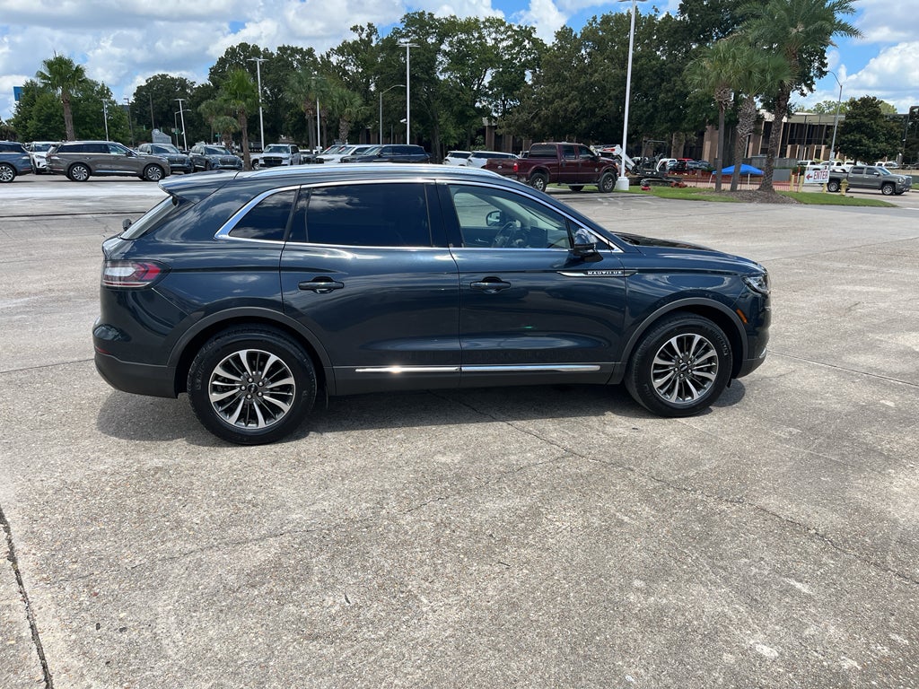 2023 Lincoln Nautilus Standard