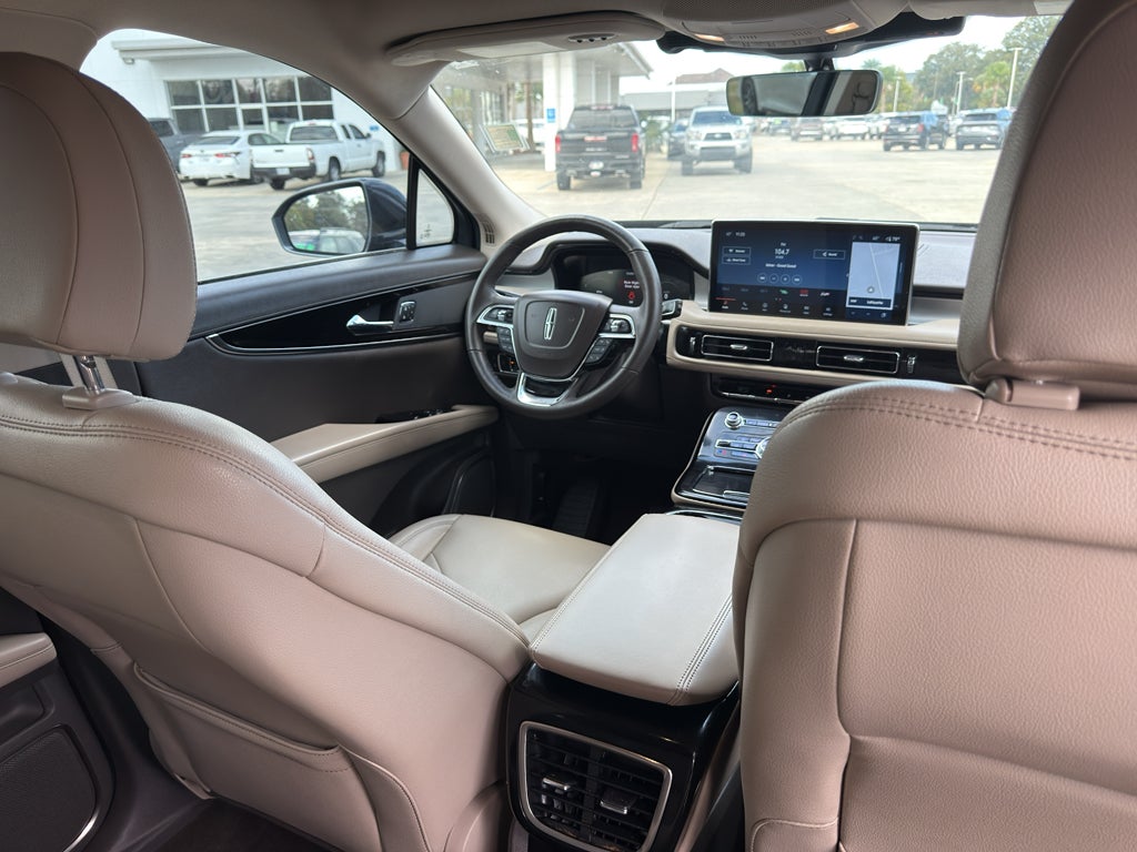 2022 Lincoln Nautilus Standard