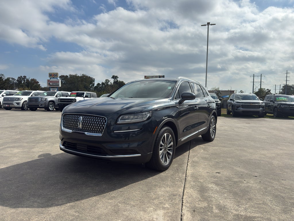 2022 Lincoln Nautilus Standard