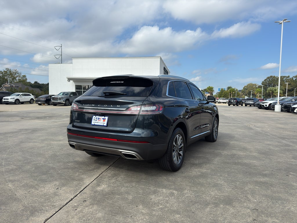 2022 Lincoln Nautilus Standard