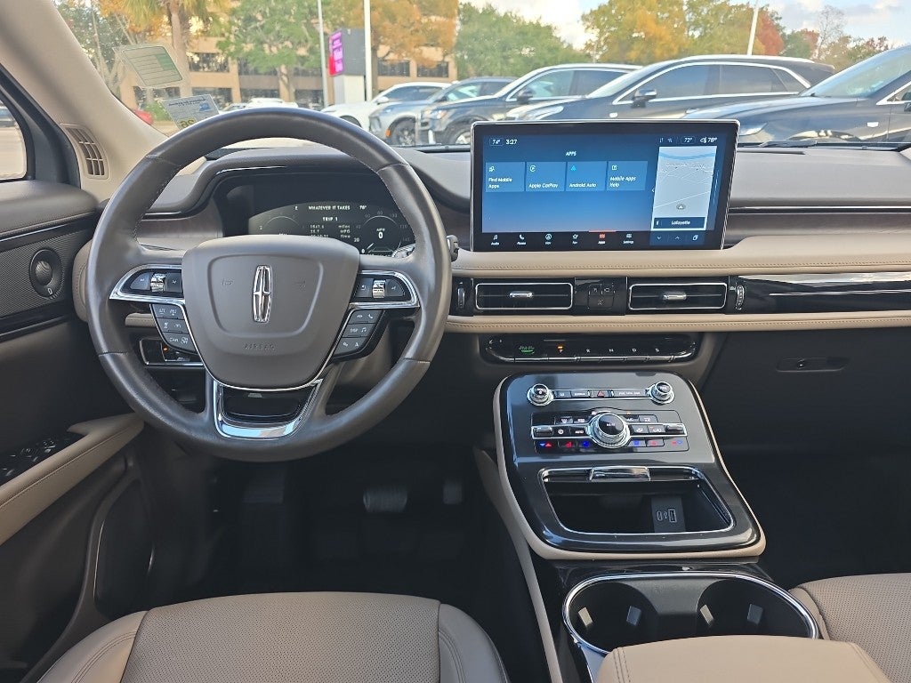 2022 Lincoln Nautilus Reserve