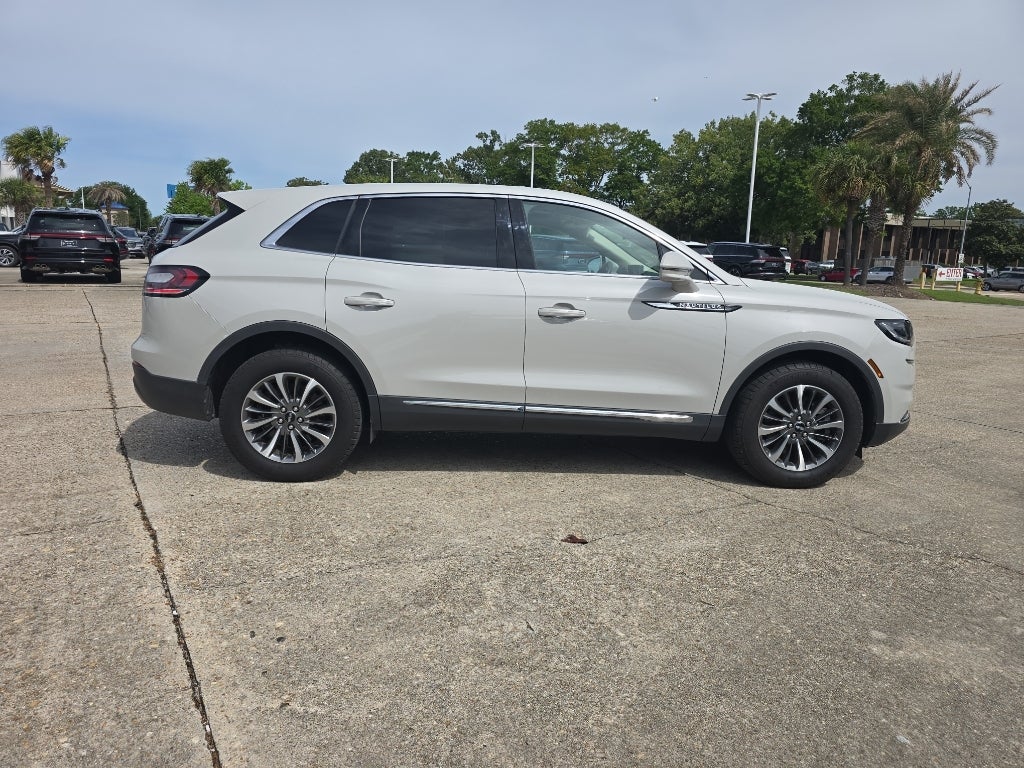 2023 Lincoln Nautilus Standard