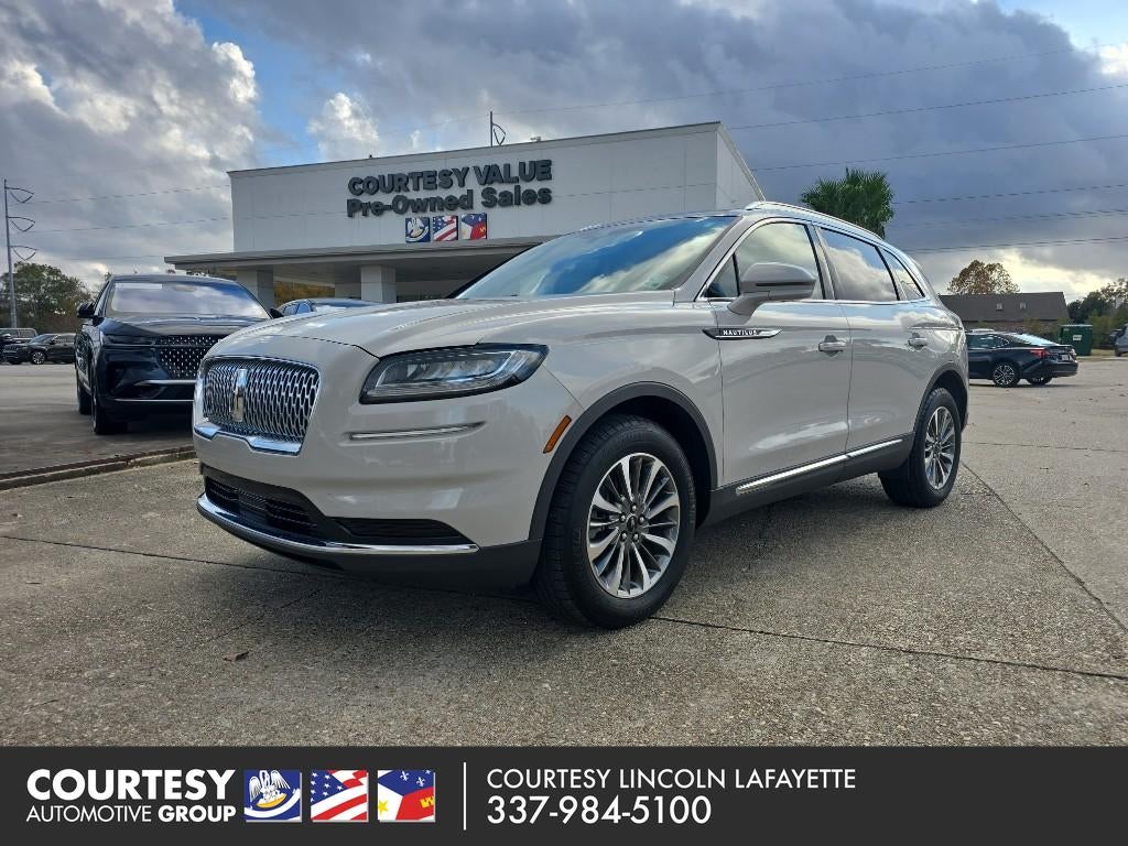 2021 Lincoln Nautilus Reserve