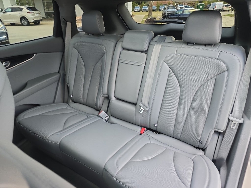 2021 Lincoln Nautilus Reserve