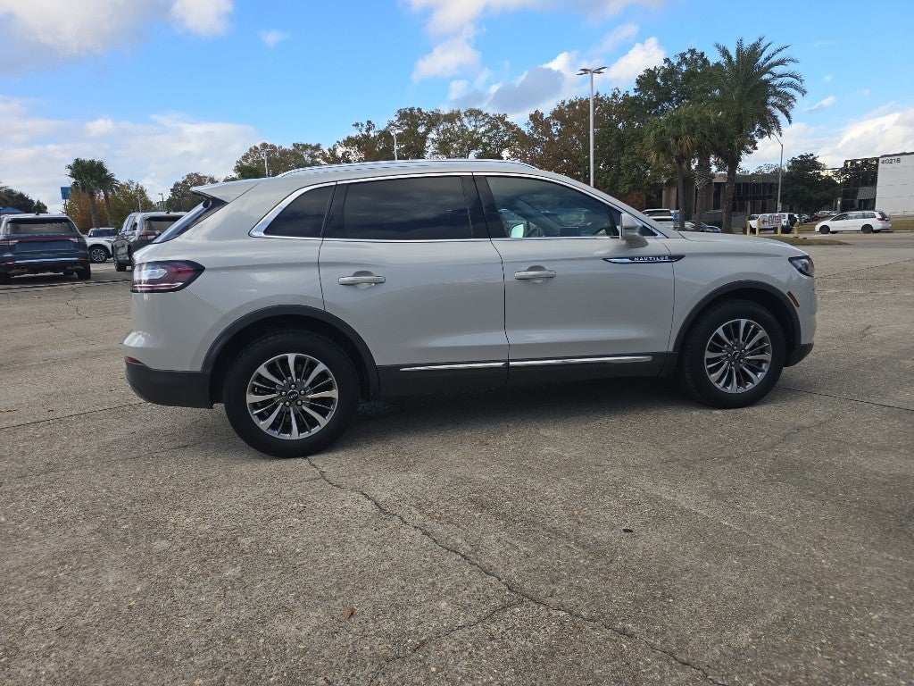 2021 Lincoln Nautilus Reserve