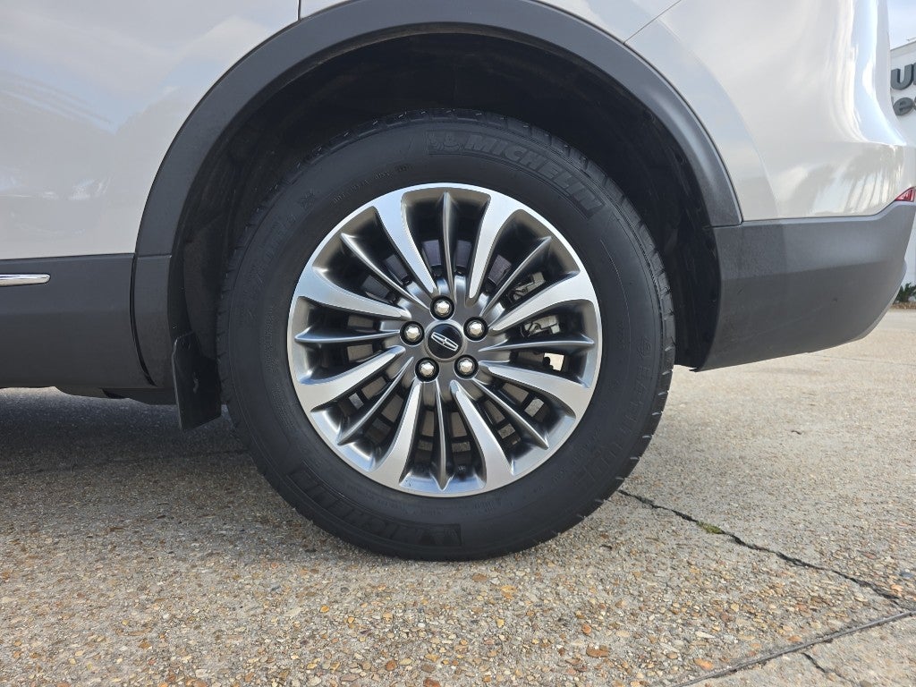 2021 Lincoln Nautilus Reserve