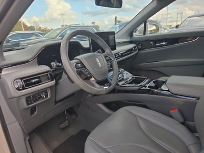 2021 Lincoln Nautilus Reserve