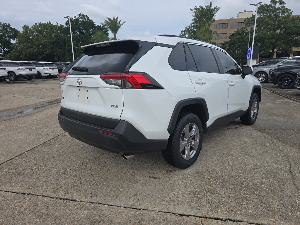 2023 Toyota RAV4 XLE
