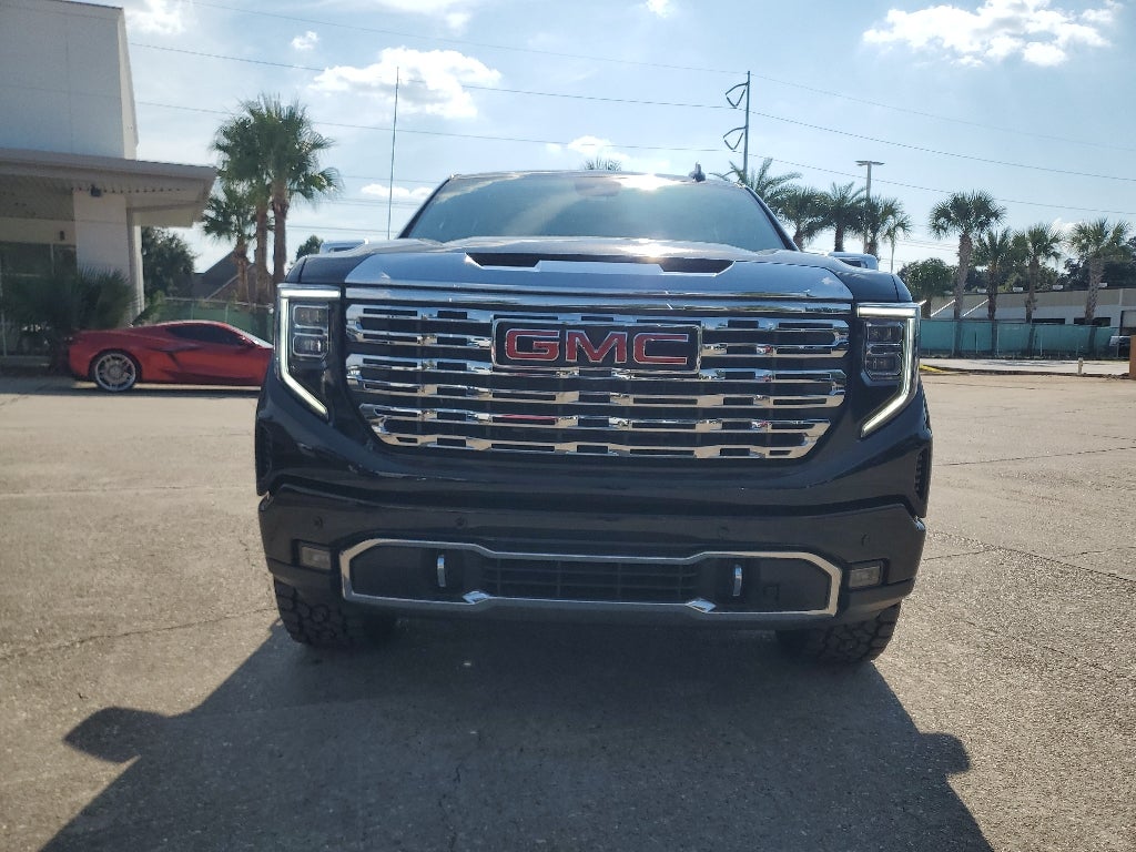 2026 GMC Sierra 1500 Denali Diesel Black-Out