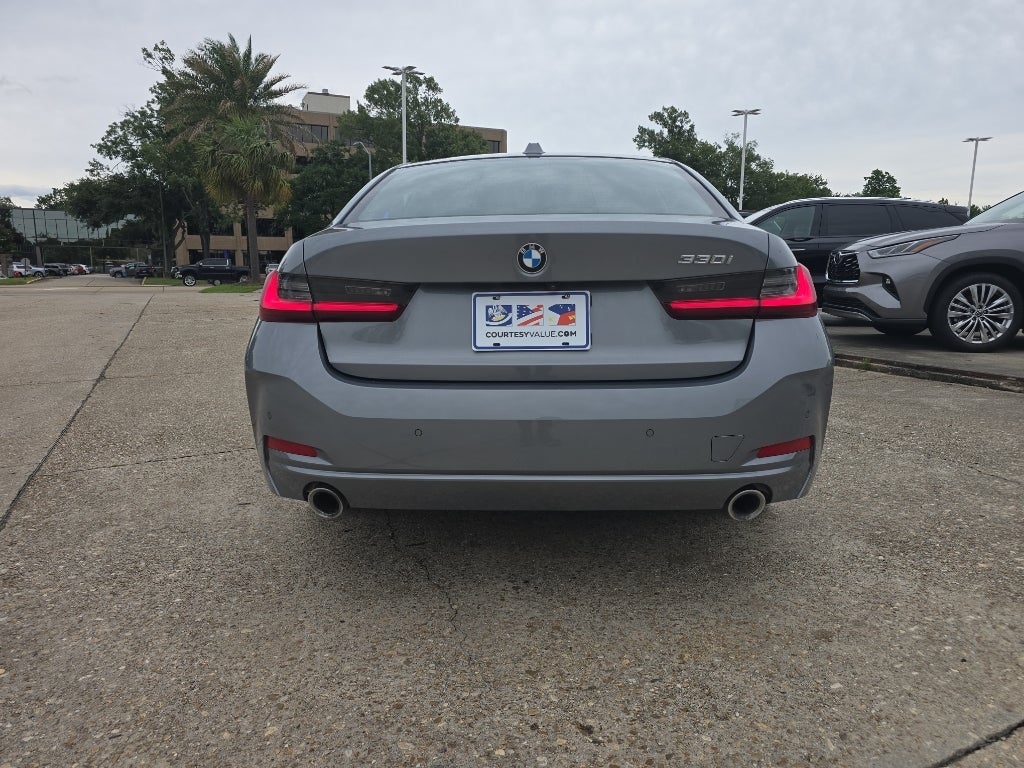 2024 BMW 3 series 330i