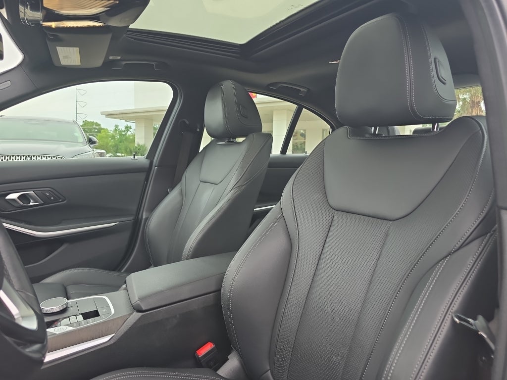 2024 BMW 3 series 330i