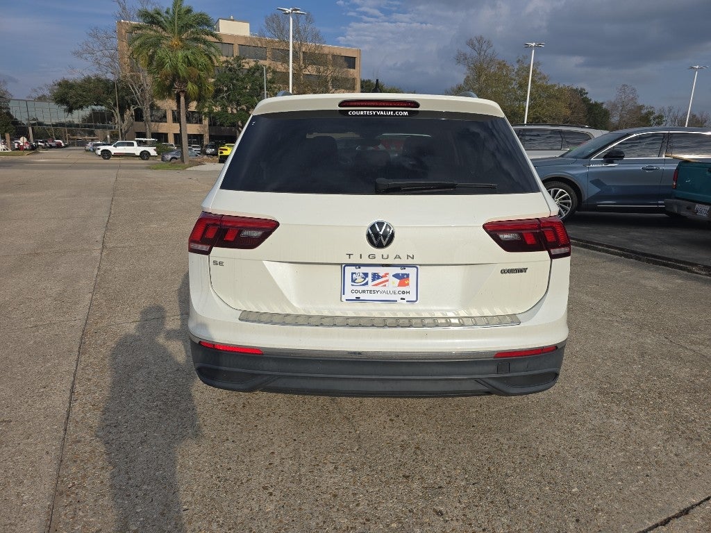2023 Volkswagen Tiguan SE
