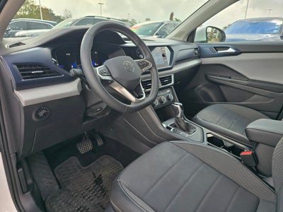 2022 Volkswagen Taos SE