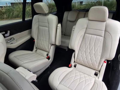 2025 Mercedes-Benz GLS AMG® 63