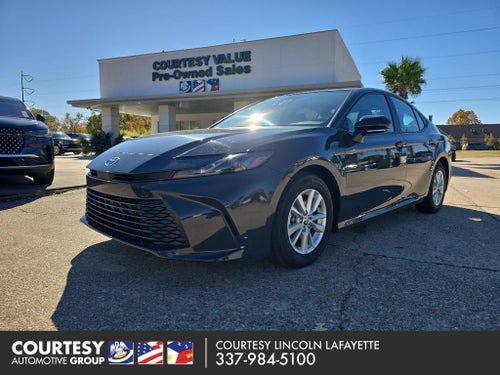 2025 Toyota Camry Hybrid SE