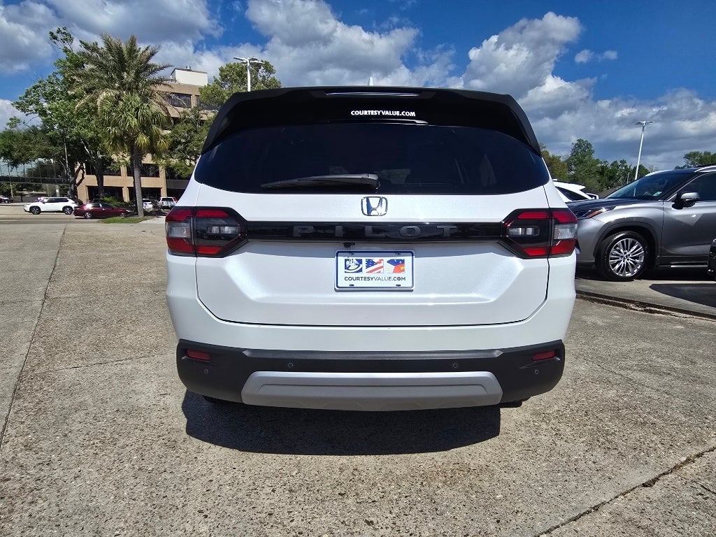 2024 Honda Pilot EX-L 8 Passenger