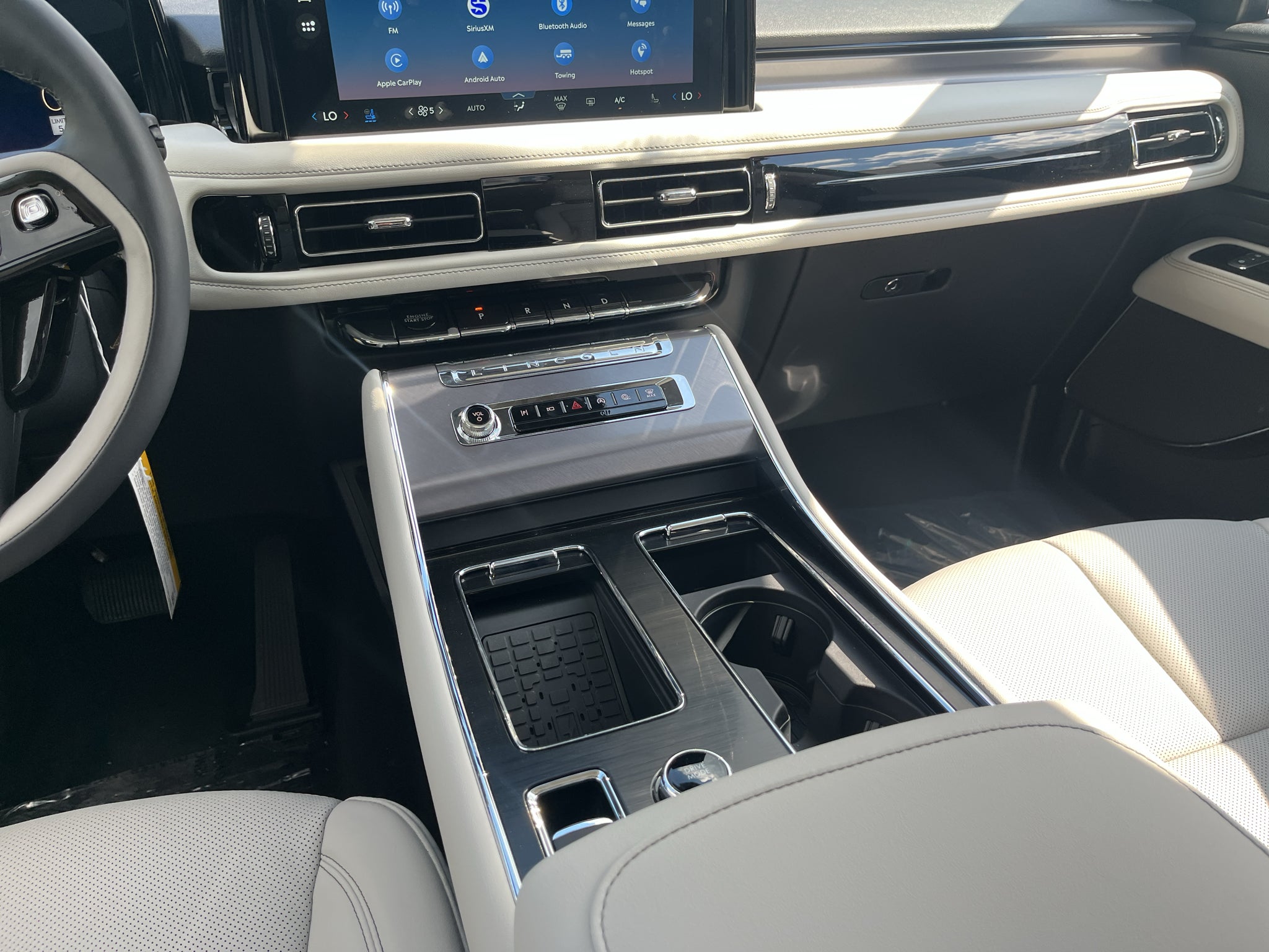 2027 Lincoln Aviator Premiere
