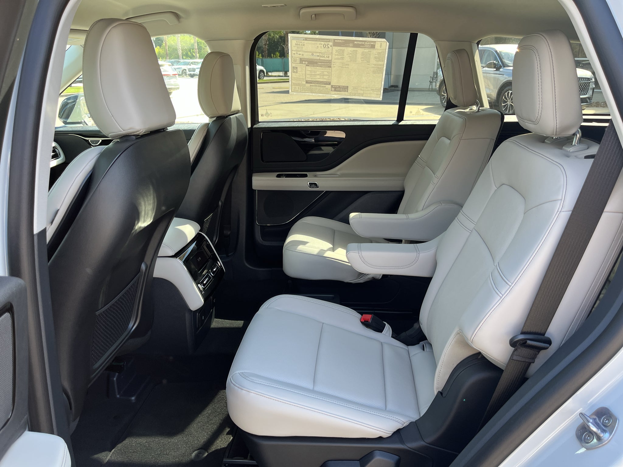 2027 Lincoln Aviator Premiere