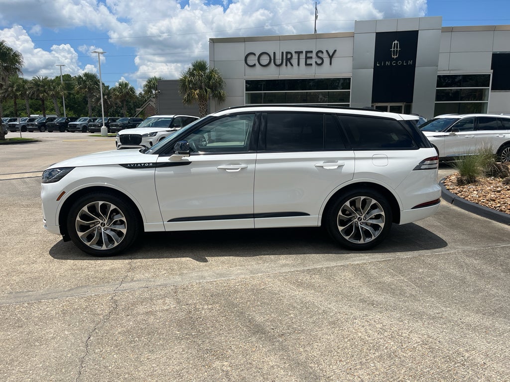 2026 Lincoln Aviator Premiere