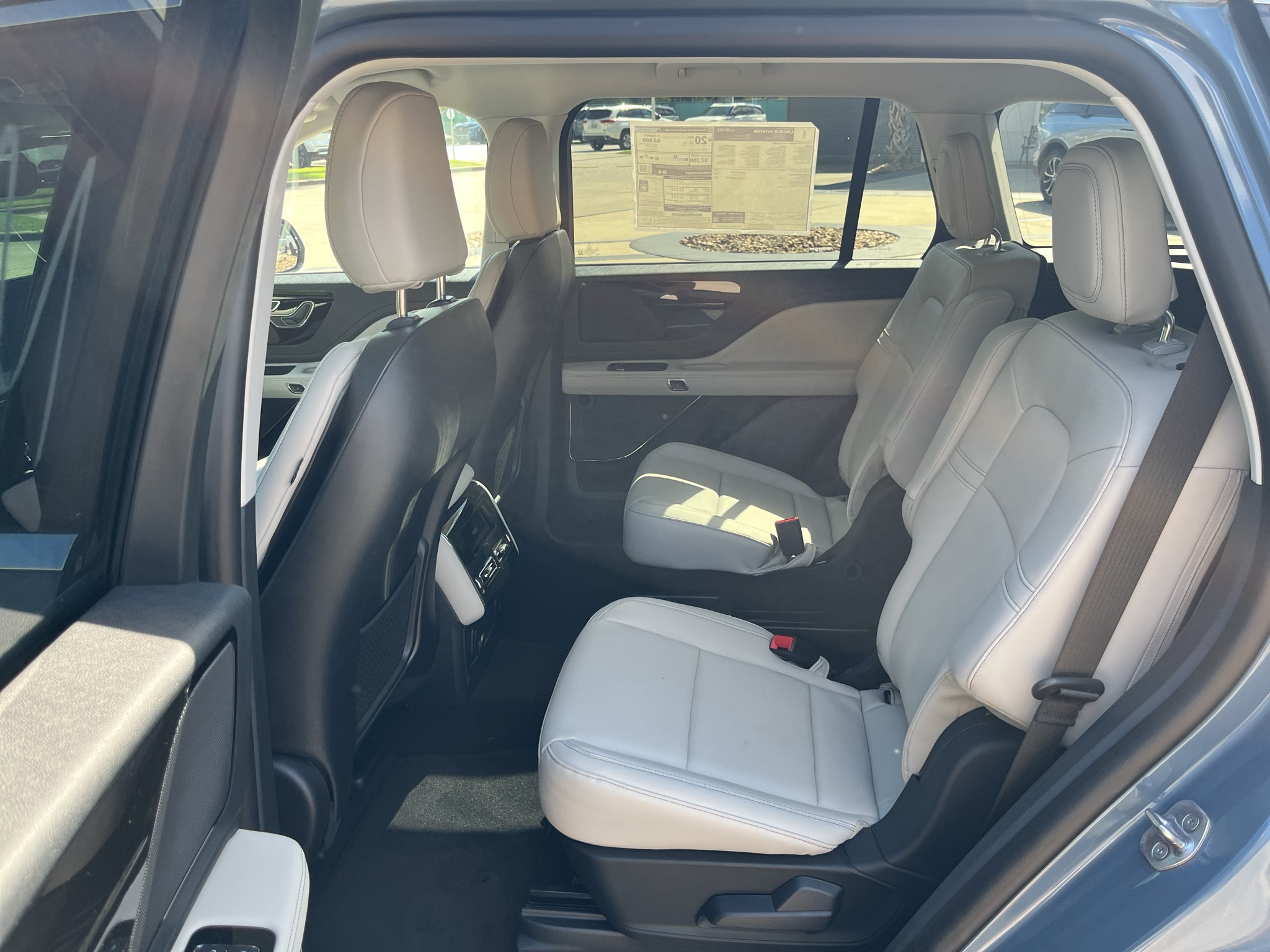 2027 Lincoln Aviator Premiere