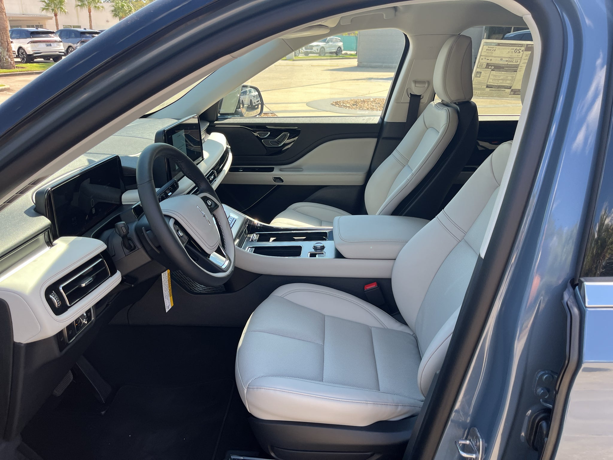 2027 Lincoln Aviator Premiere