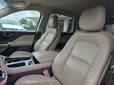 2020 Lincoln Aviator Standard