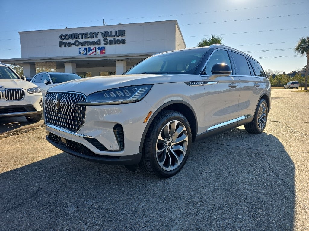2025 Lincoln Aviator Premiere