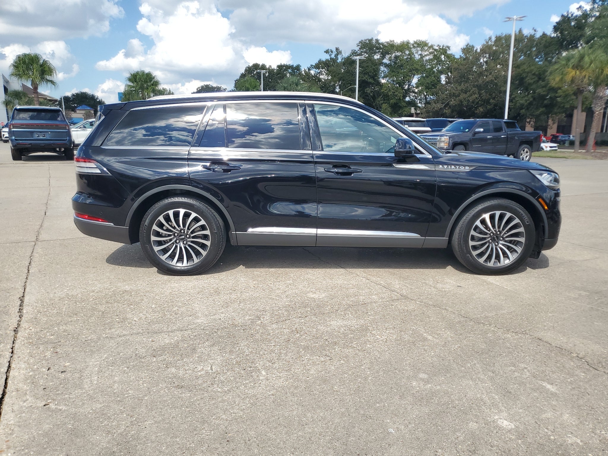2023 Lincoln Aviator Reserve