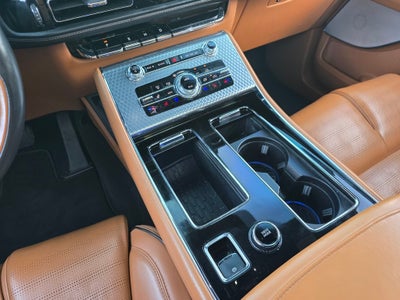 2022 Lincoln Aviator Black Label