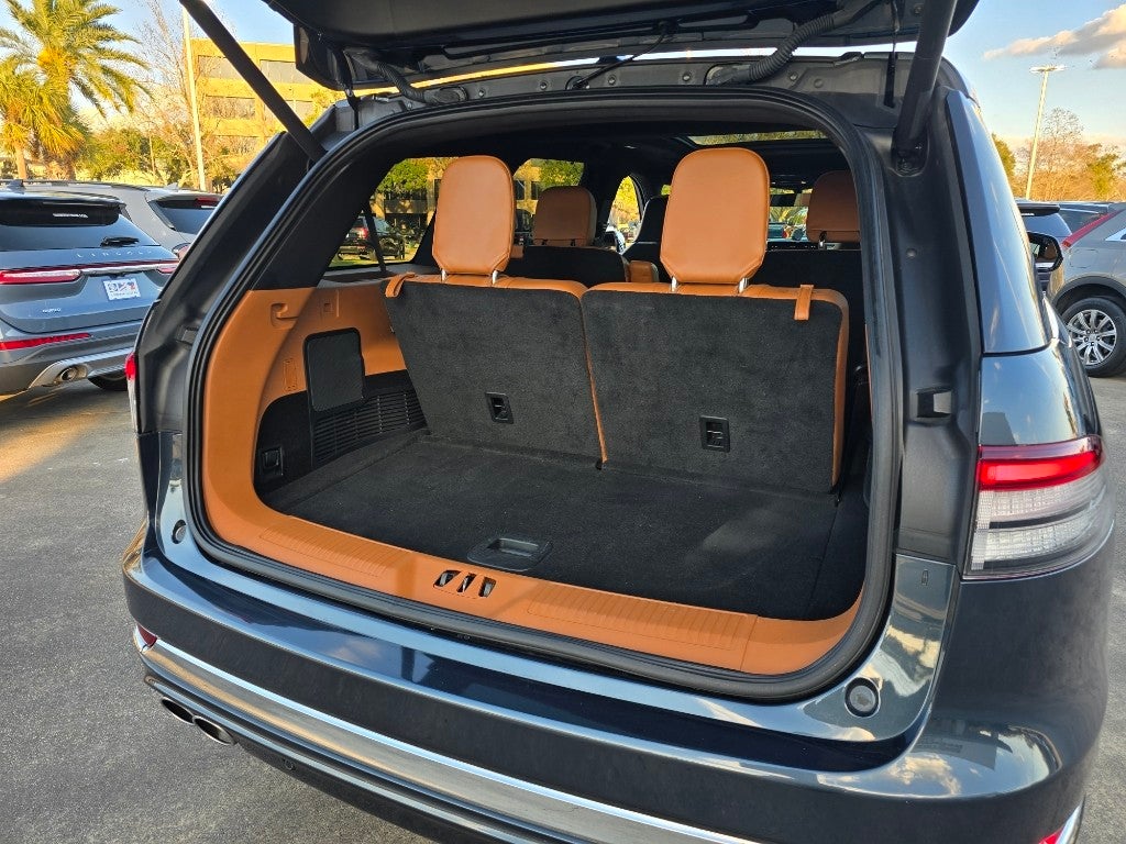 2022 Lincoln Aviator Black Label