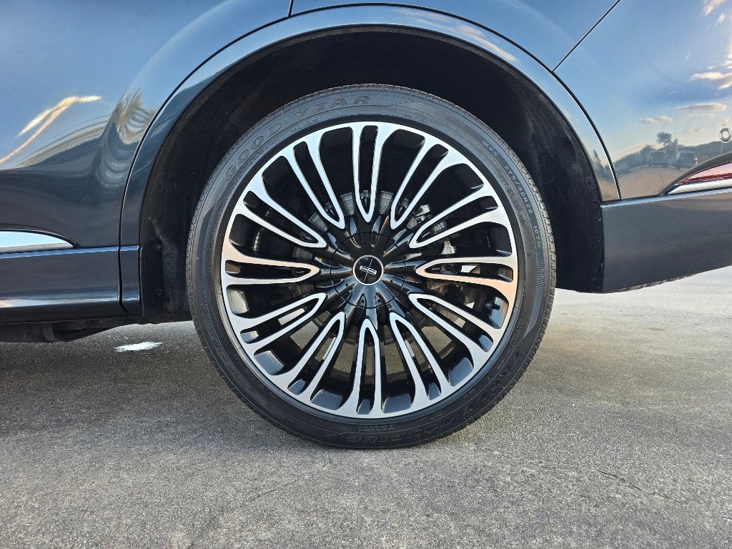 2022 Lincoln Aviator Black Label