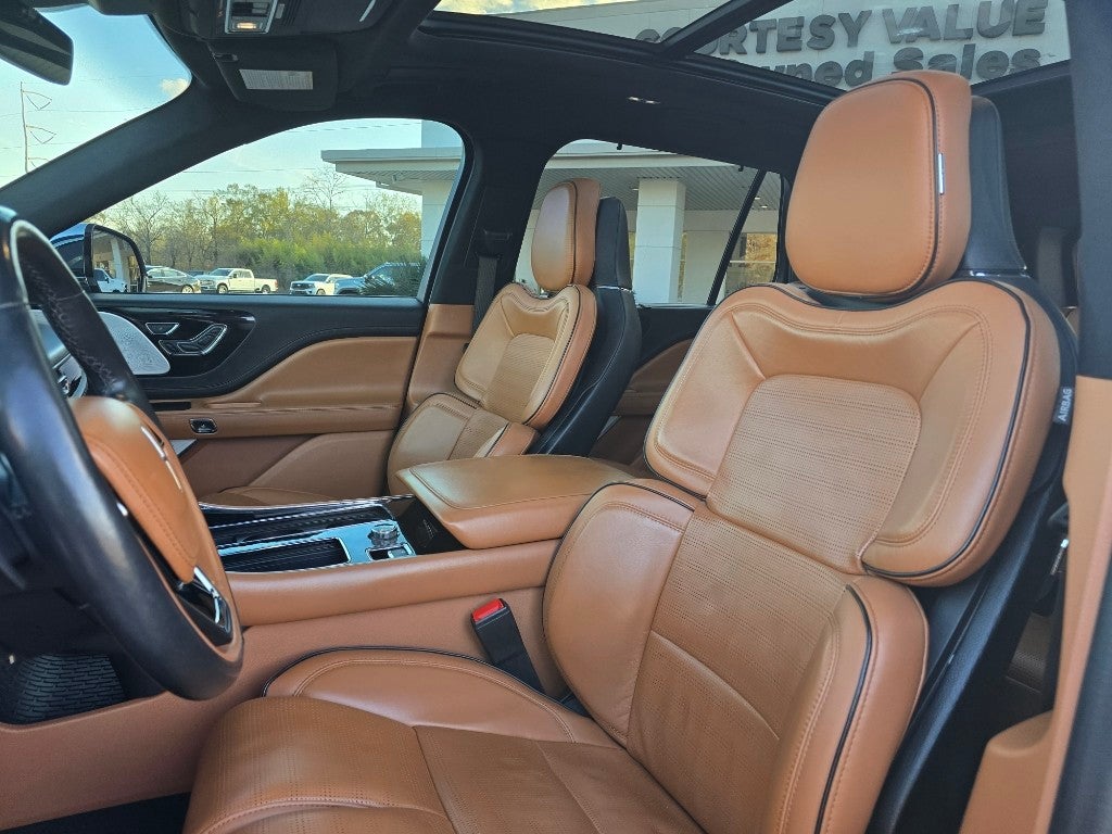 2022 Lincoln Aviator Black Label