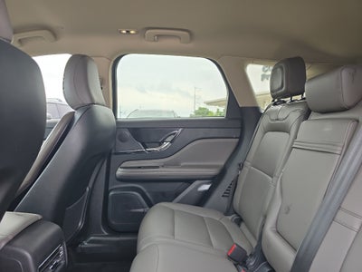 2025 Lincoln Corsair Premiere