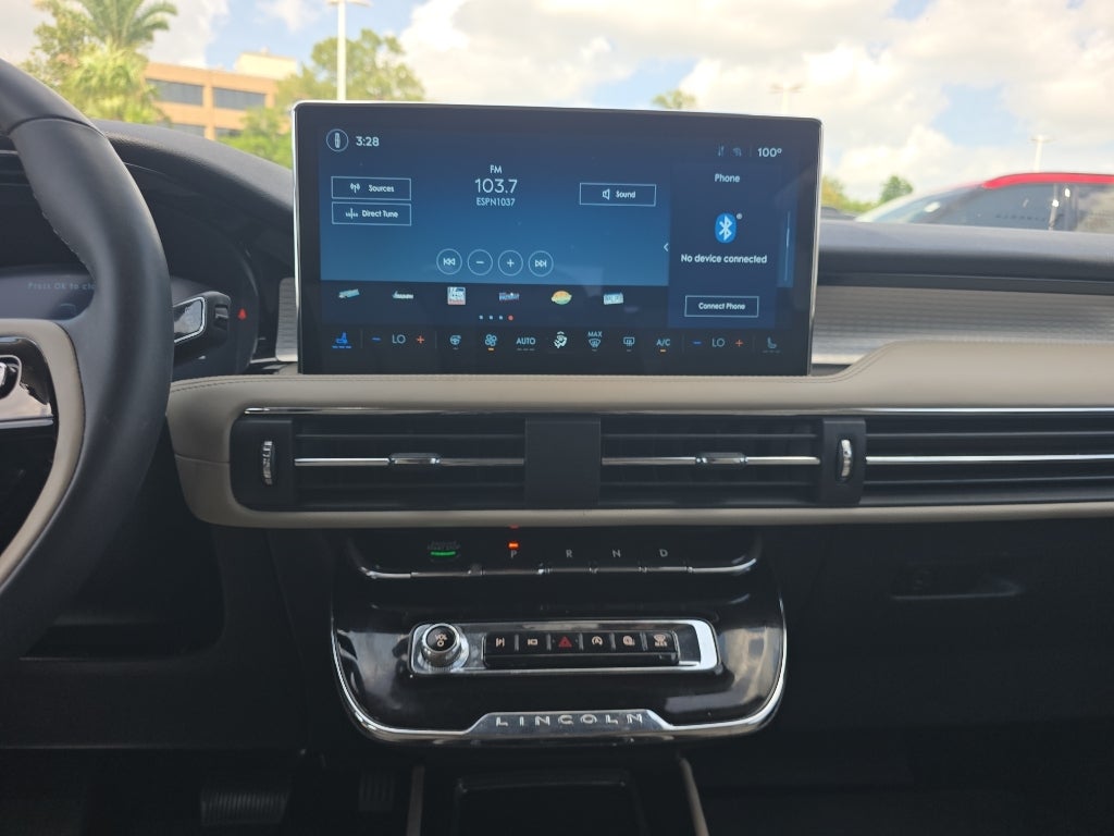 2025 Lincoln Corsair Premiere