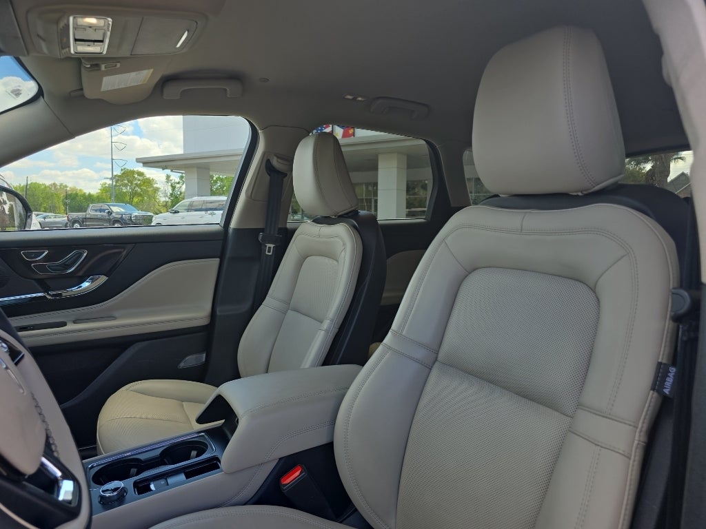 2025 Lincoln Corsair Premiere