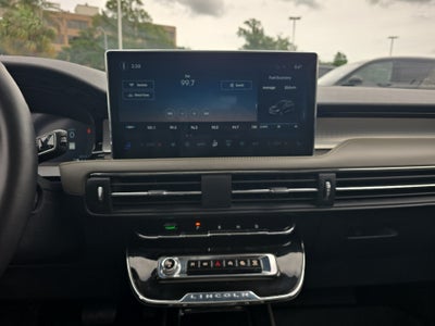 2025 Lincoln Corsair Premiere