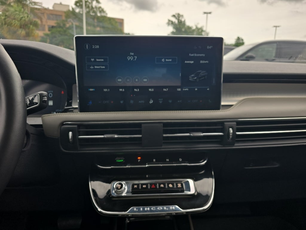 2025 Lincoln Corsair Premiere
