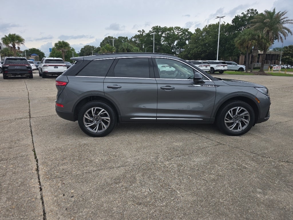 2025 Lincoln Corsair Premiere