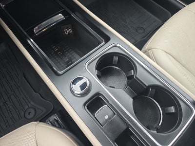 2025 Lincoln Corsair Premiere