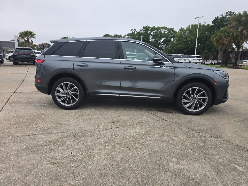 2025 Lincoln Corsair Premiere